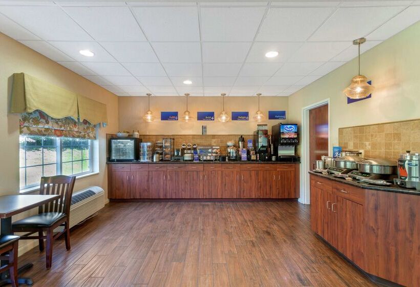 호텔 Best Western Lawrenceburg Inn