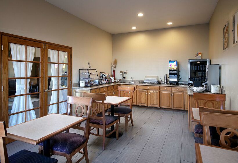 فندق Best Western Liberty Inn