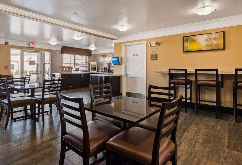 Отель Best Western Liberty Inn