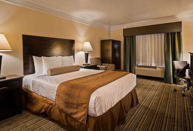 Отель Best Western Liberty Inn