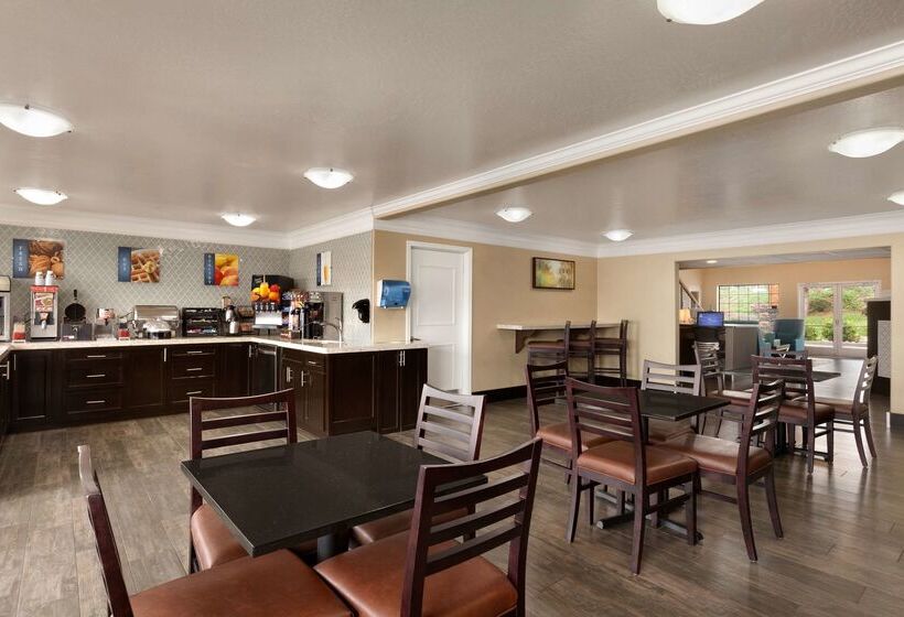 Отель Best Western Liberty Inn