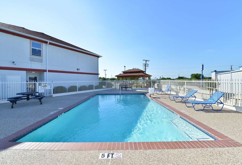 호텔 Best Western Limestone Inn And Suites