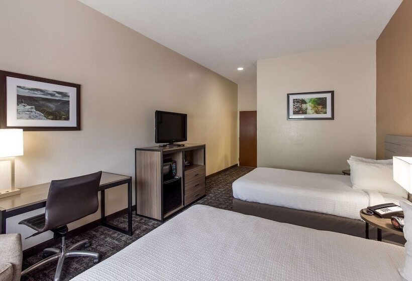 Отель Best Western Logan Inn