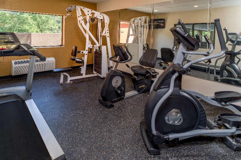 Отель Best Western Logan Inn