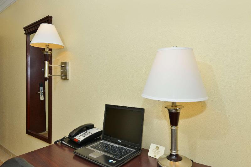 فندق Best Western Lone Star Inn