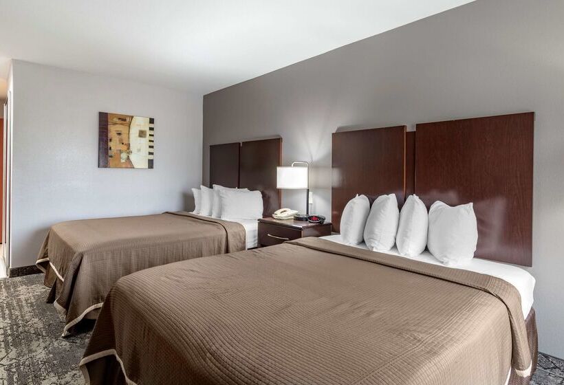 בית מלון כפרי Best Western Oakdale Inn