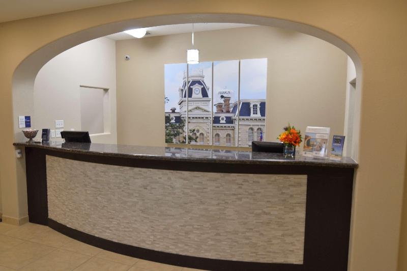 호텔 Best Western Oasis Inn