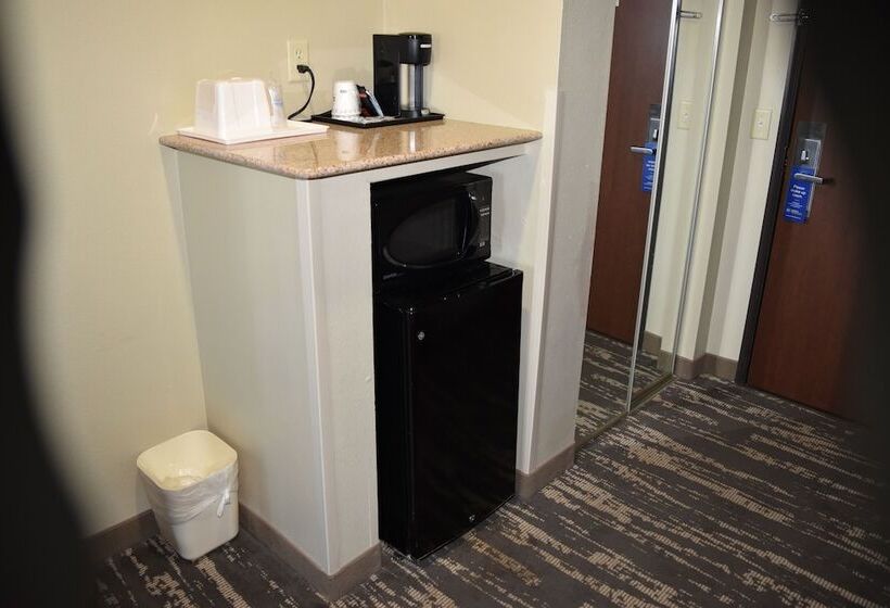 호텔 Best Western Oasis Inn