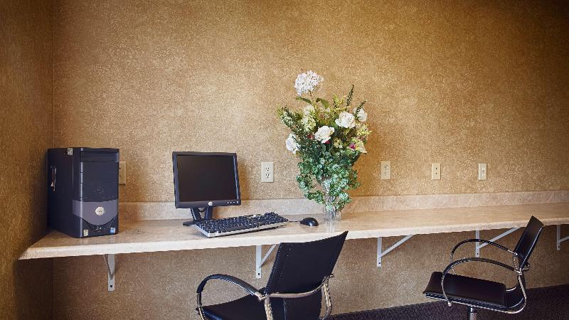 فندق Best Western Penn Ohio Inn & Suites