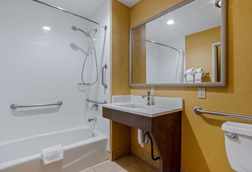 בית מלון כפרי Best Western Plaquemine Inn