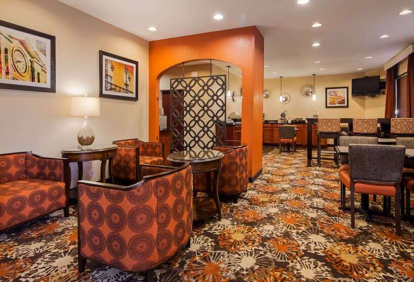 فندق Best Western Plaquemine Inn
