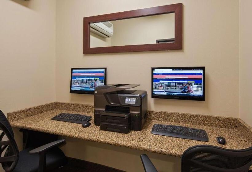 فندق Best Western Bronco Inn