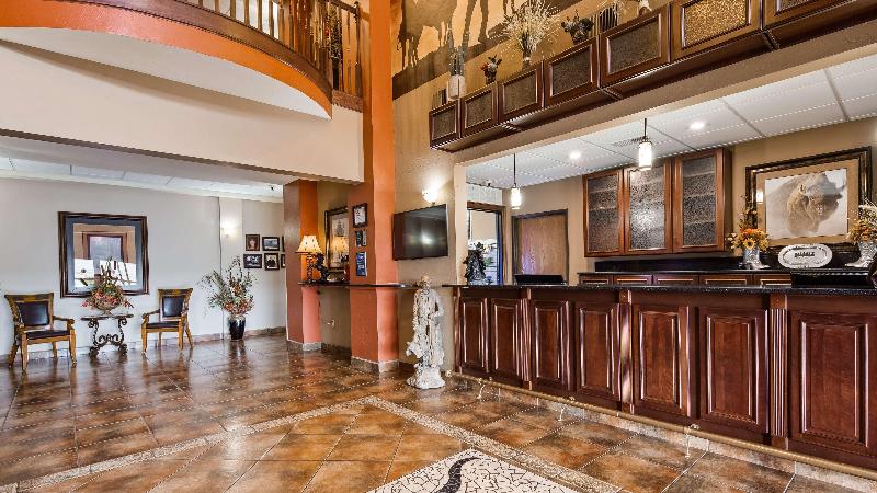 هتل Best Western Plus Country Inn & Suites