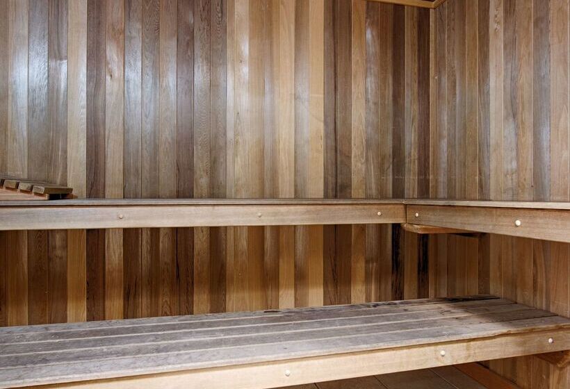 Отель Best Western Plus Country Park