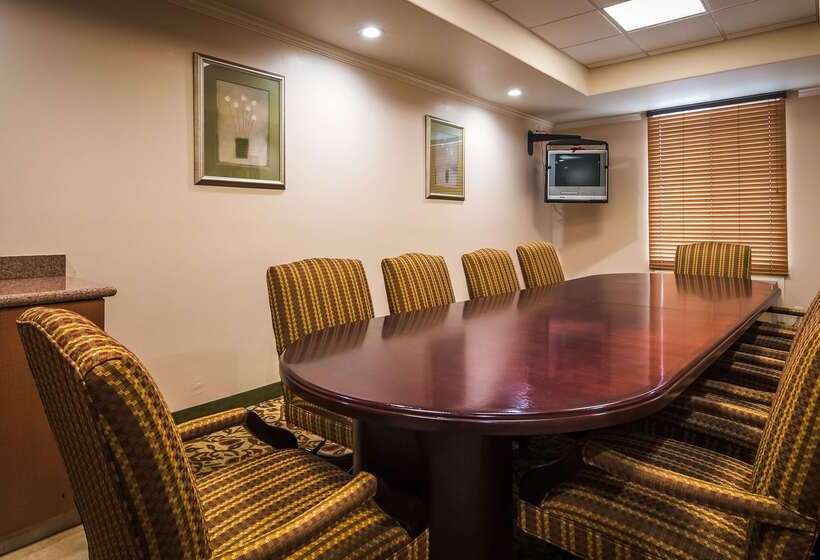 Отель Best Western Plus Country Park