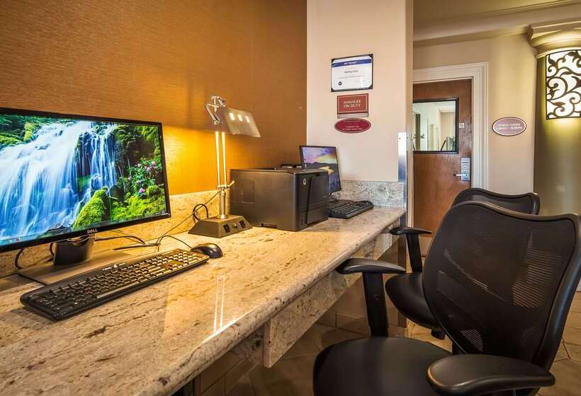 Отель Best Western Plus Country Park