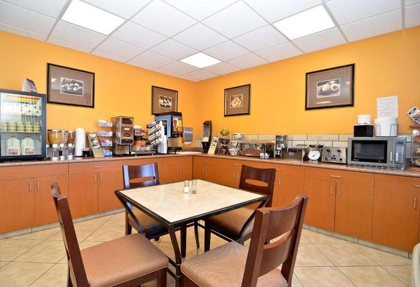 Отель Best Western Plus Country Park