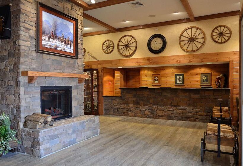 فندق Best Western Plus Crossroads Inn & Suites