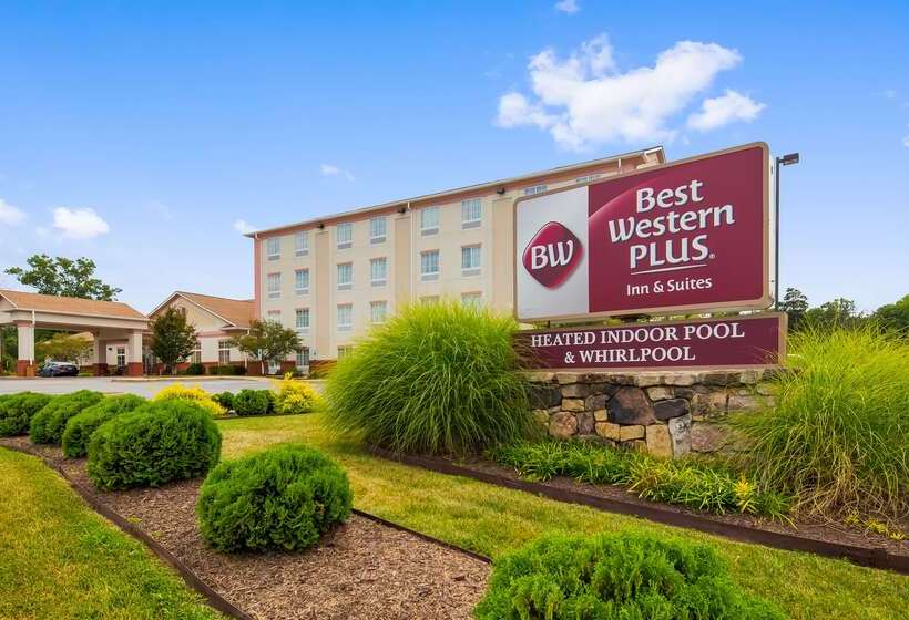 فندق Best Western Plus Crossroads Inn & Suites