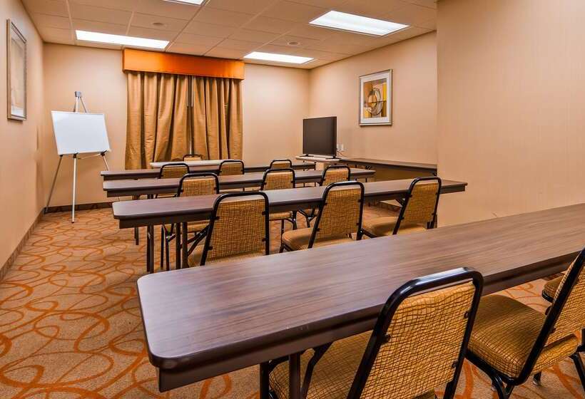 فندق Best Western Plus Flowood Inn & Suites