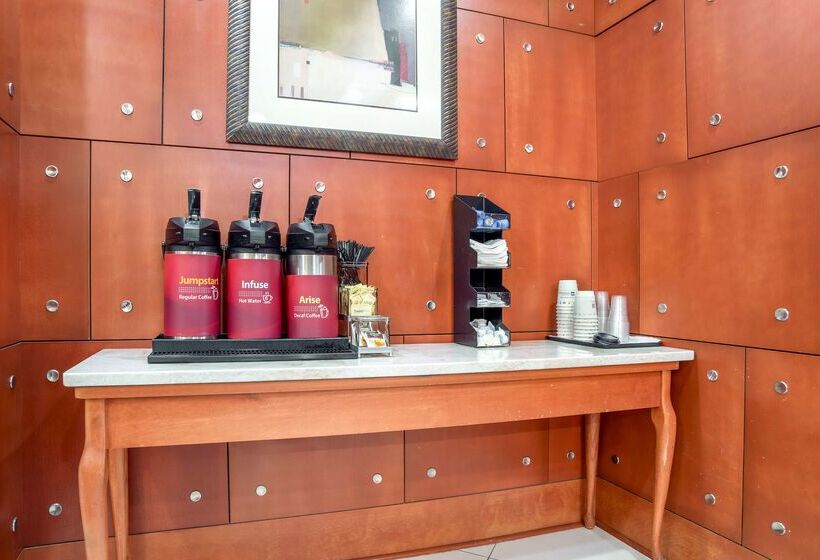 فندق Best Western Plus Flowood Inn & Suites