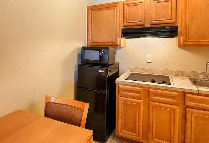 Best Western Plus Guymon Hotel & Suites