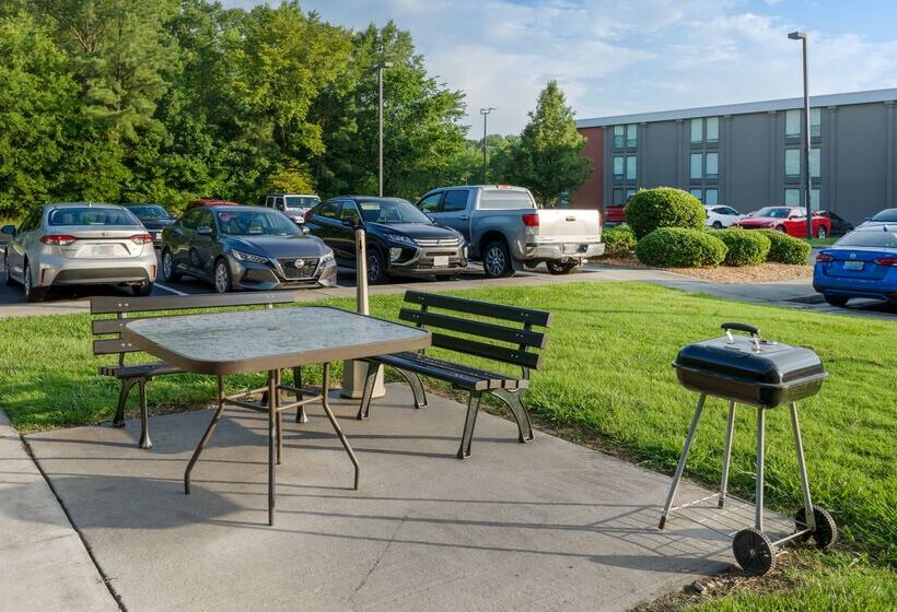 فندق Best Western Plus Hopewell Fort Lee