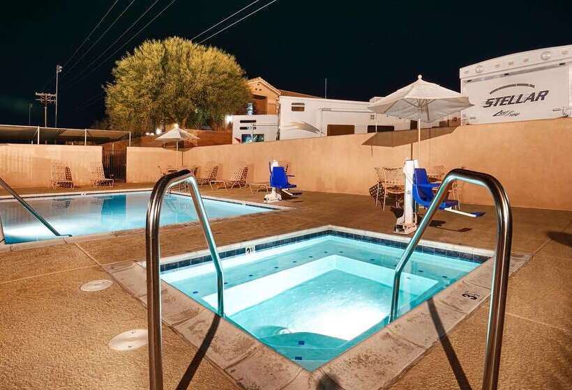 호텔 Best Western Plus Main Street Inn