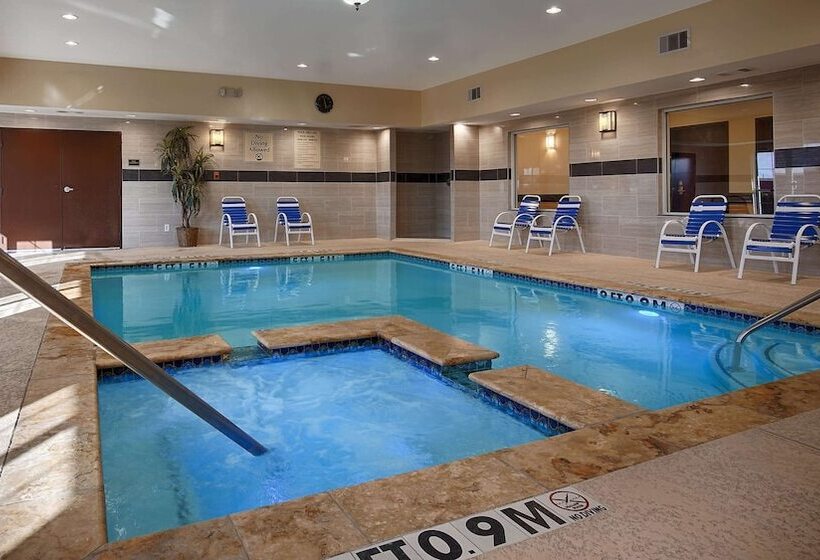 Отель Best Western Plus Manvel Inn & Suites