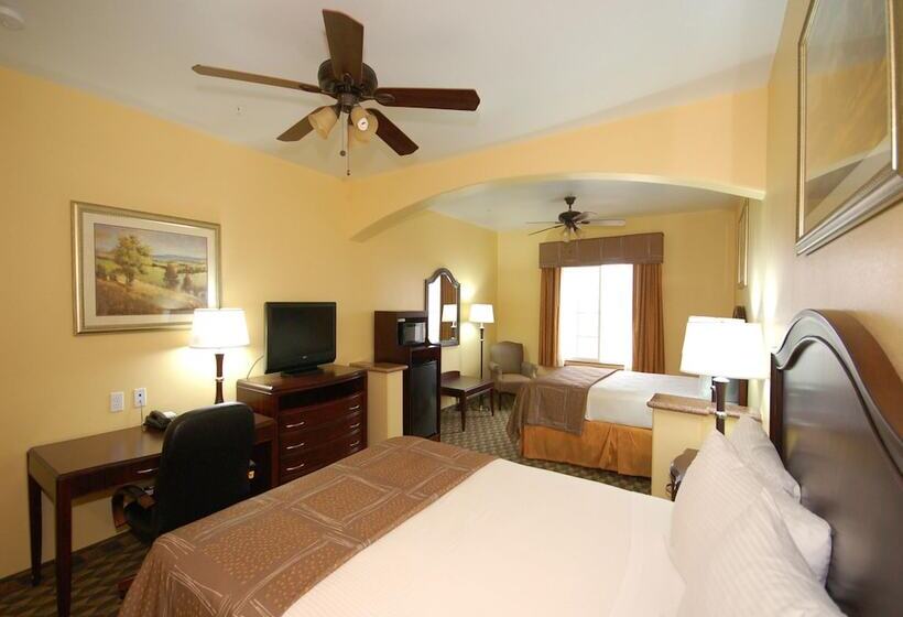Отель Best Western Plus Manvel Inn & Suites
