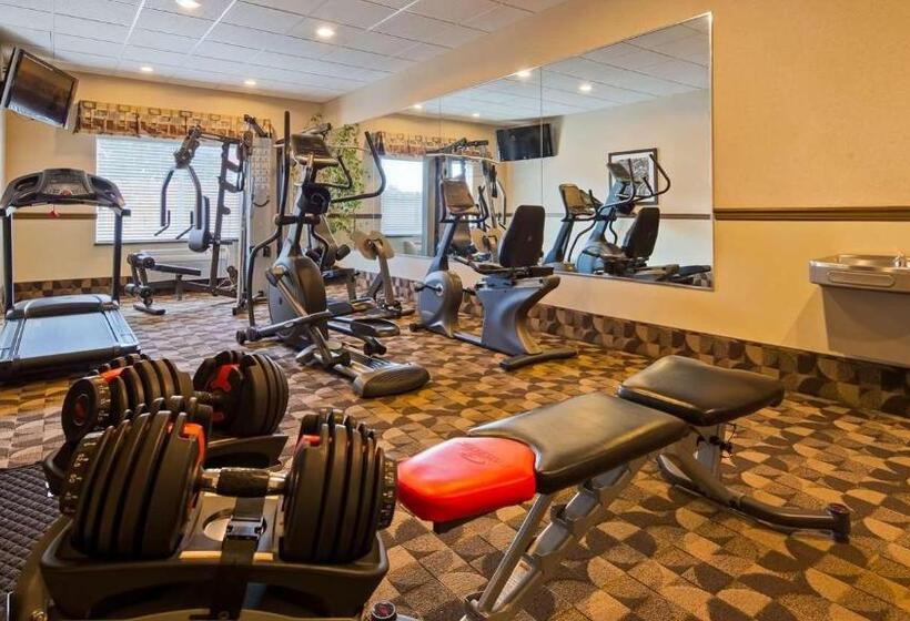 فندق Best Western Plus Montezuma Inn And Suites