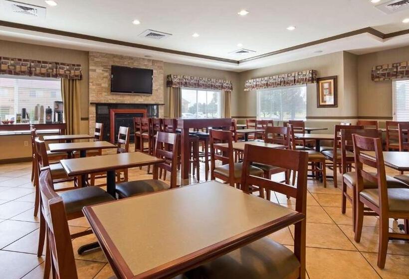 Отель Best Western Plus Montezuma Inn And Suites