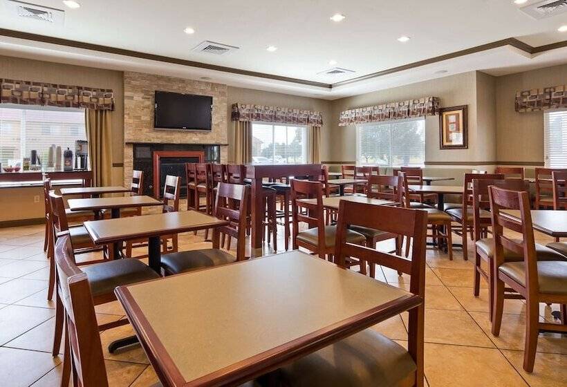 Отель Best Western Plus Montezuma Inn And Suites