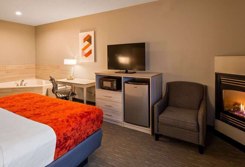 Отель Best Western Plus New Cumberland