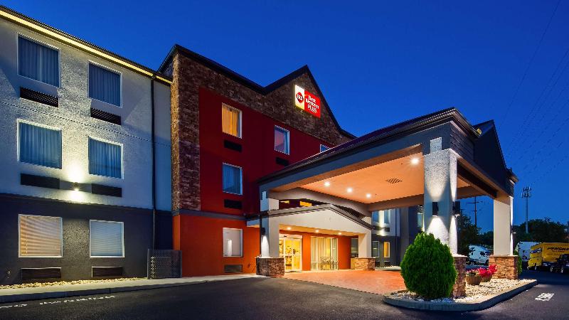 هتل Best Western Plus New Cumberland