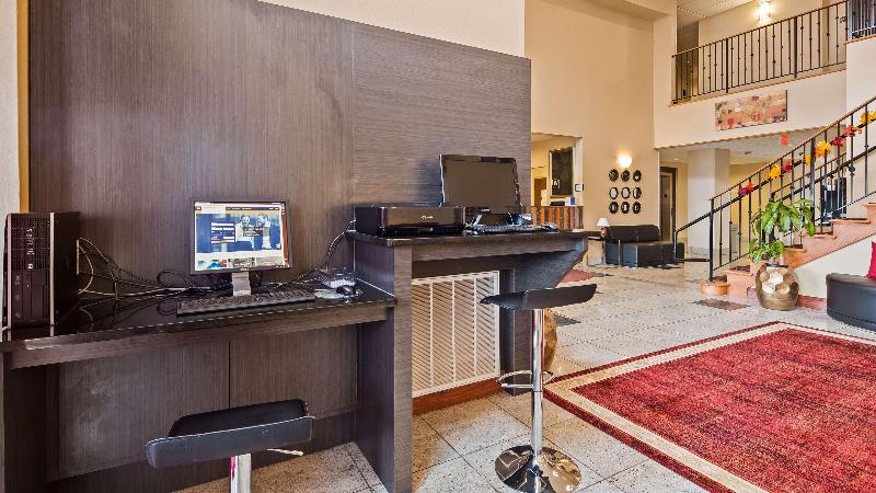 Отель Best Western Plus New Cumberland