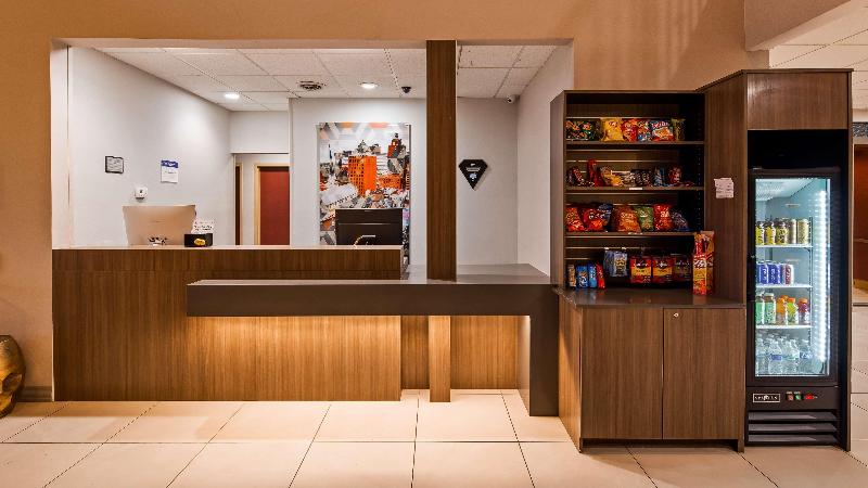 Отель Best Western Plus New Cumberland