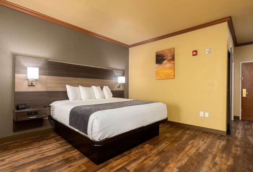 Отель Best Western Plus Portland