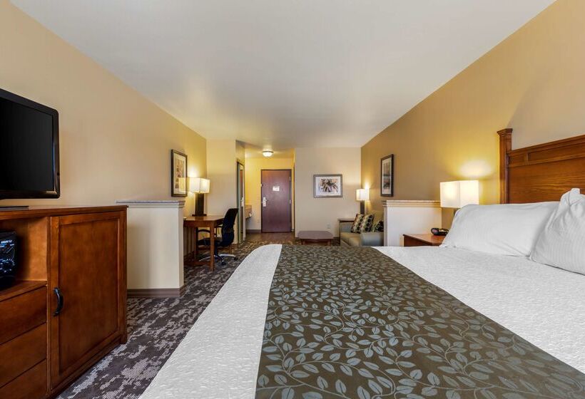 Отель Best Western Plus Red River Inn