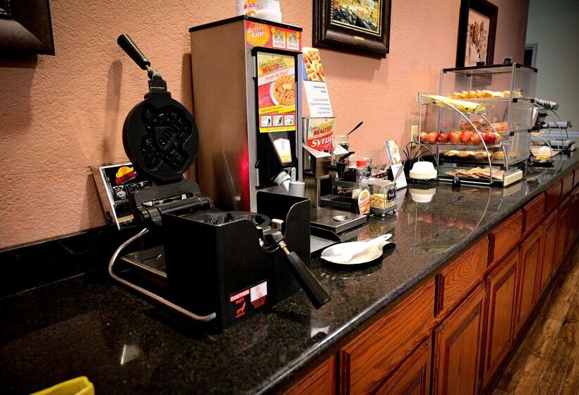 Отель Best Western Plus Shamrock Inn & Suites