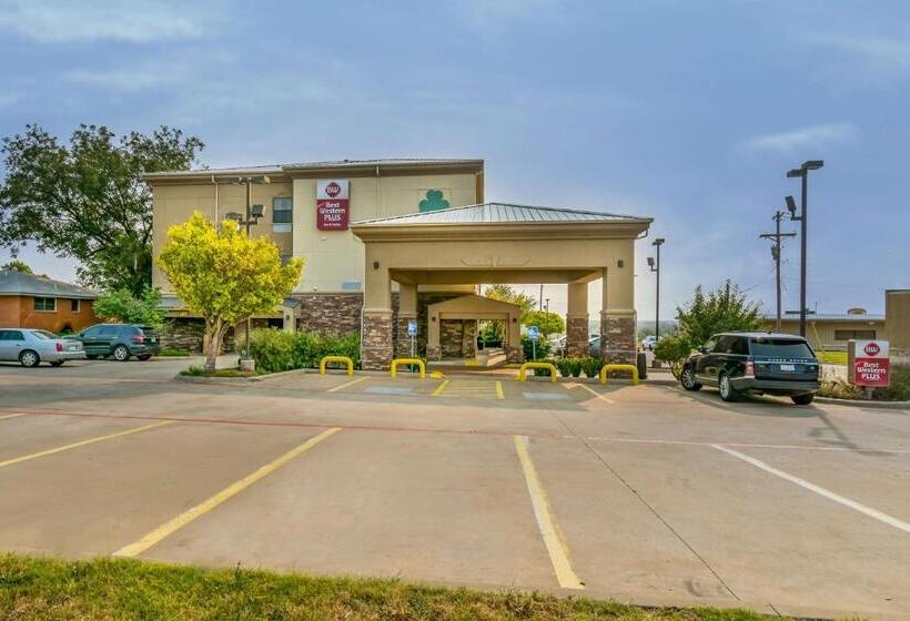 Отель Best Western Plus Shamrock Inn & Suites