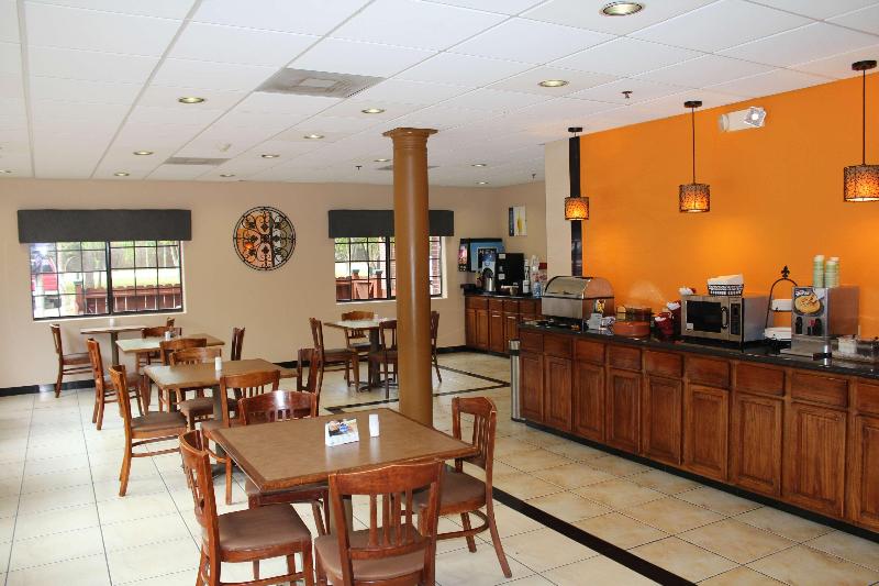 فندق Best Western Plus The Woodlands