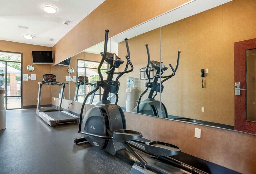 Best Western Plus Two Rivers Hotel & Suites