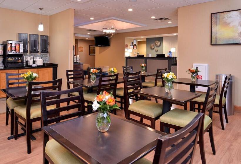 Отель Best Western Plus University Inn