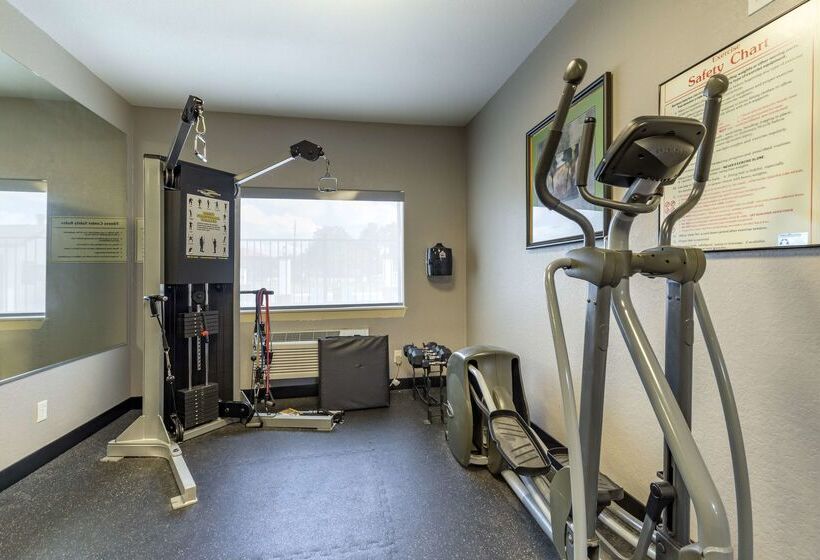 Отель Best Western Plus Victoria Inn & Suites