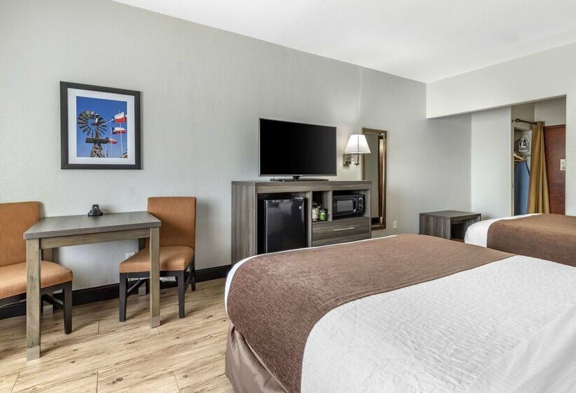 Отель Best Western Plus Victoria Inn & Suites