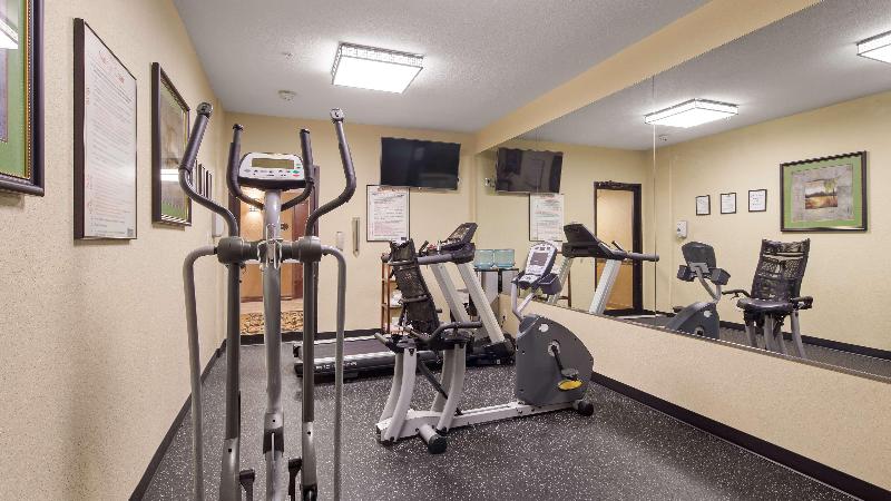 Отель Best Western Plus Victoria Inn & Suites