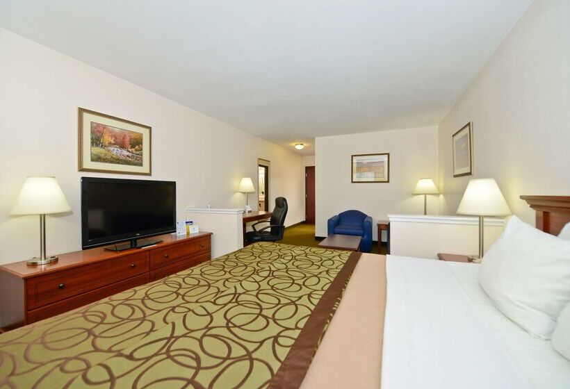 فندق Best Western Plus Wakeeney Inn & Suites