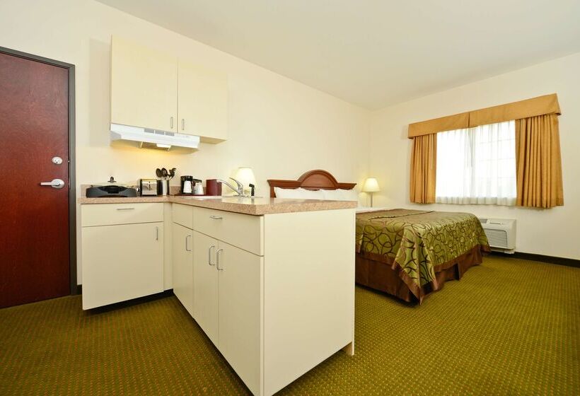 فندق Best Western Plus Wakeeney Inn & Suites