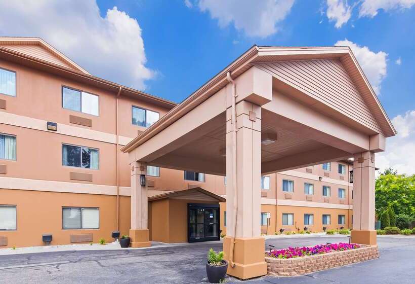Отель Best Western Port Huron Blue Water Bridge